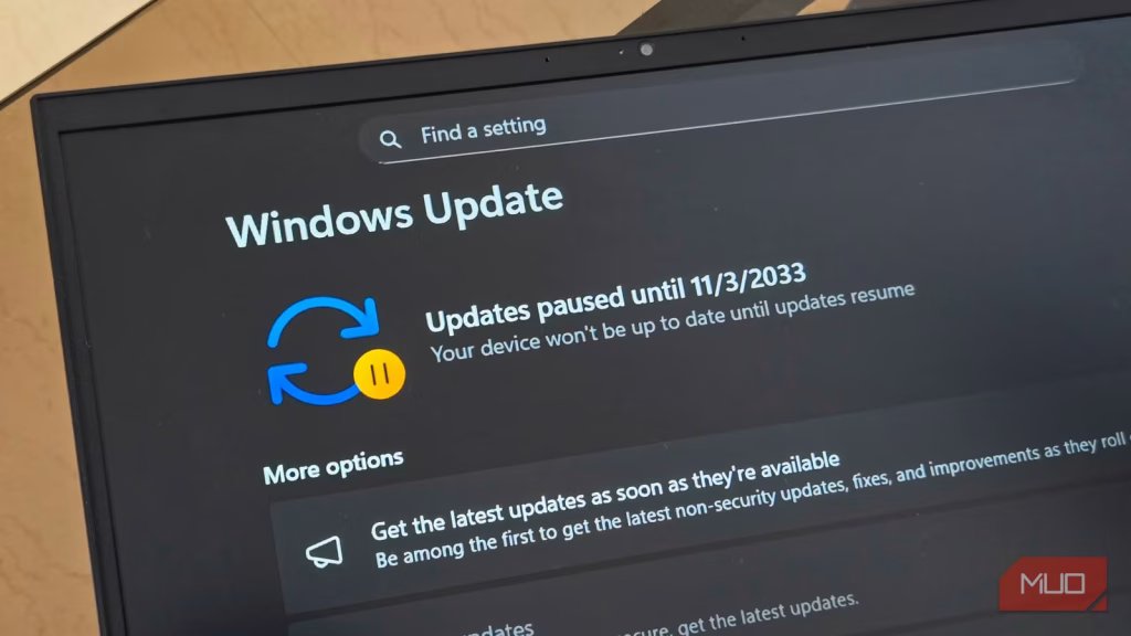 This registry hack finally stopped Windows updates from hogging my bandwidth