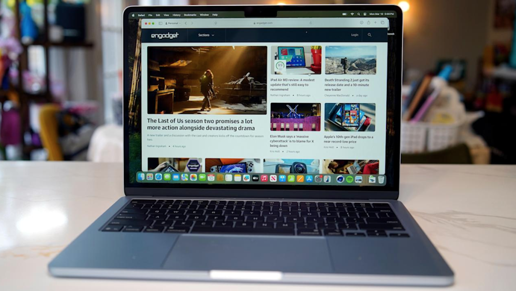 The Apple MacBook Air M4 just hit a new all-time-low of $749 ahead of Black Friday