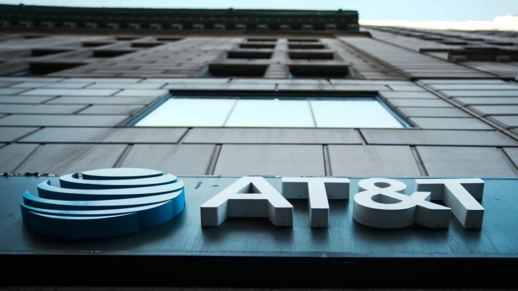 AT&T OneConnect Bundles Fiber, Wireless, Doesn’t Say What Mobile Service You Get