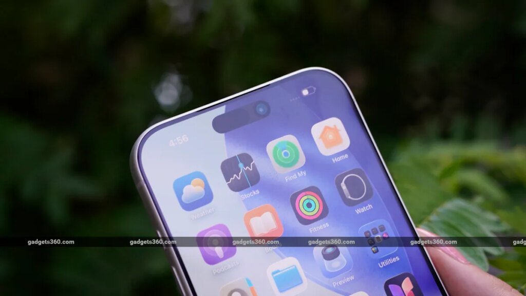 Apple’s iPhone 18 Professional Might Characteristic Smaller Dynamic Island As an alternative of Gap Punch Cutout, Leaked Display screen Protector Suggests Apple