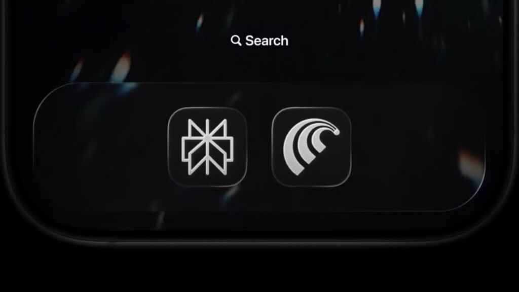 Comet AI browser lands on iPhone, challenging Safari