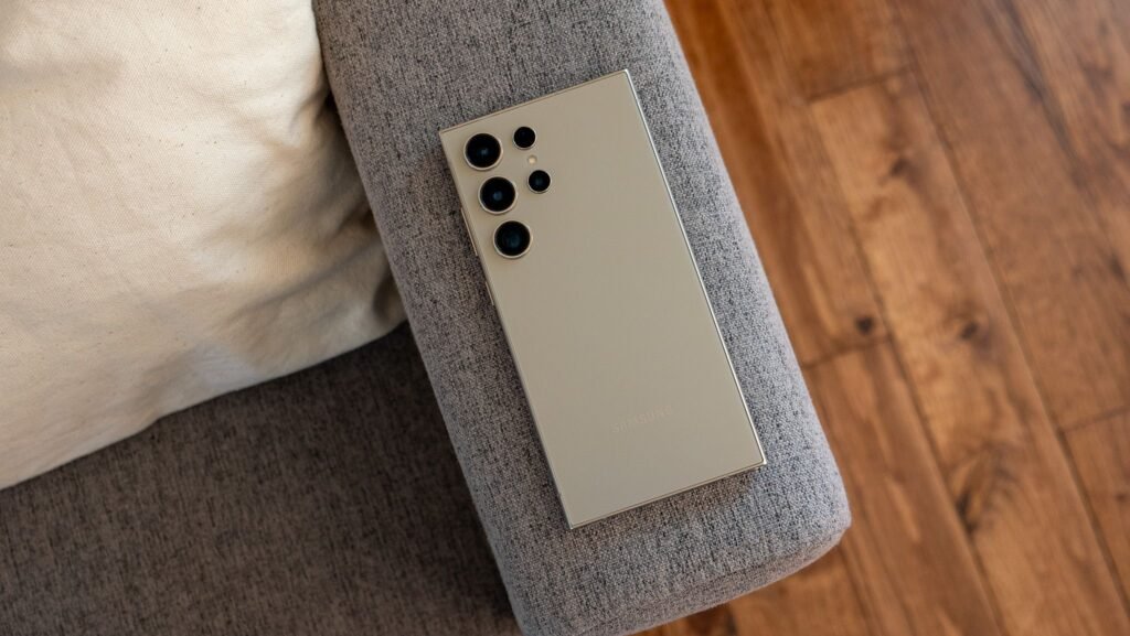 Excellent news for Samsung followers: One UI 8.5 might land on Galaxy S24 and FE telephones quickly Good news for Samsung fans: One UI 8.5 could land on Galaxy S24 and FE phones soon