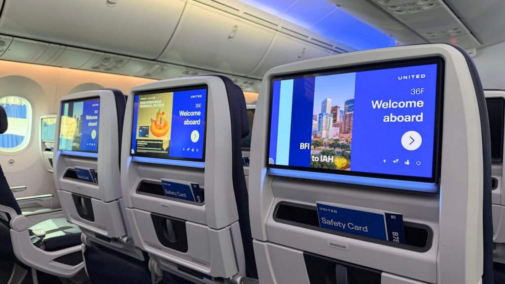 I simply noticed United Airways huge plans for the long run and, sure, it desires to fly like Apple I just saw United Airlines big plans for the future and, yes, it wants to fly like Apple