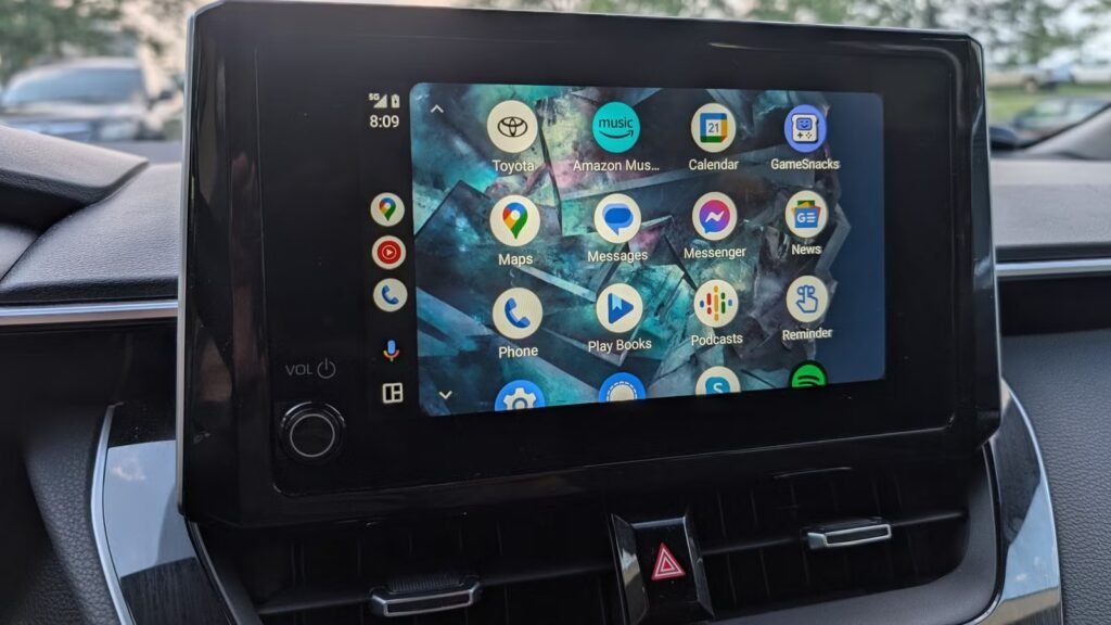 I made Android Auto stop disconnecting by changing one USB setting on my phone