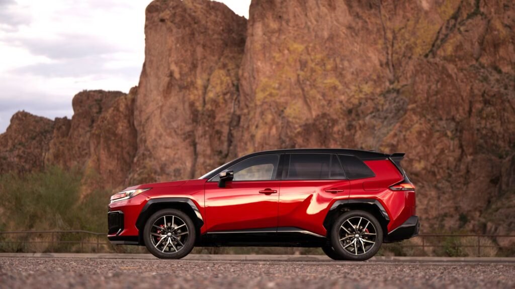 If you’re buying an SUV in 2026, this hybrid should be it