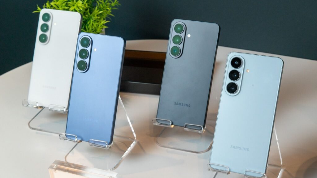 Mint Mobile just quietly dropped one of the best Galaxy S26 deals I've seen yet — over 40% off the phone, heavily discounted wireless