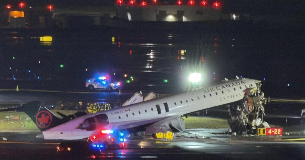 New York’s LaGuardia Airport closed after arriving airplane and floor car collide New York's LaGuardia Airport closed after arriving plane and ground vehicle collide