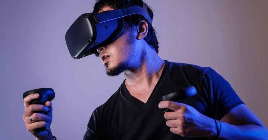 Phone-based system promises better avatar movement without expensive VR gear