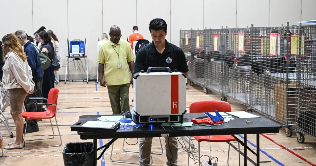 Polls start closing in today's primaries in Texas, North Carolina and Arkansas