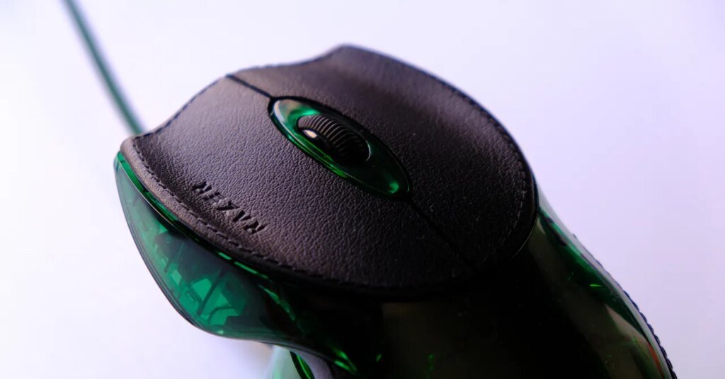 Razer Boomslang 20th Anniversary Mouse Review: For Collectors