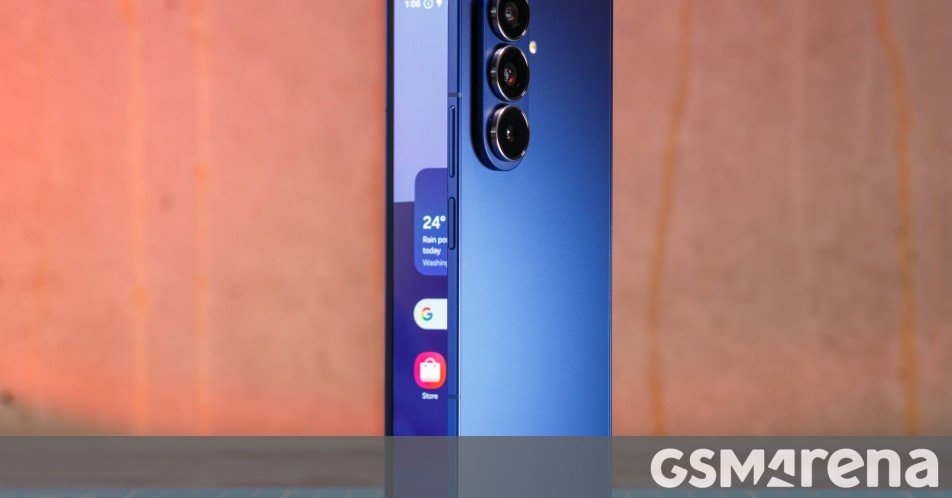 Samsung Galaxy Z Fold8 and the ‘huge Fold’ will each have larger batteries than the Fold7 Samsung Galaxy Z Fold8 and the 'wide Fold' will both have bigger batteries than the Fold7
