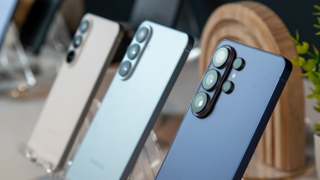 Samsung allegedly tests insane Galaxy phone batteries, and one’s really up there Samsung allegedly tests insane Galaxy phone batteries, and one's really up there