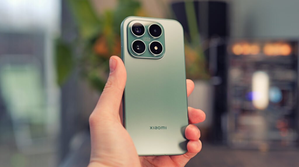 The Xiaomi 17 arrives globally to rival the Galaxy S26 and iPhone 17 The Xiaomi 17 arrives globally to rival the Galaxy S26 and iPhone 17