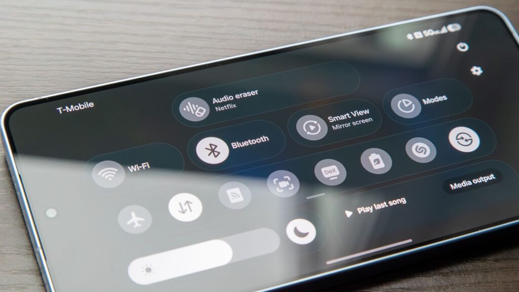 This game-changing Galaxy S26 function simply remodeled my Netflix binge classes This game-changing Galaxy S26 feature just transformed my Netflix binge sessions