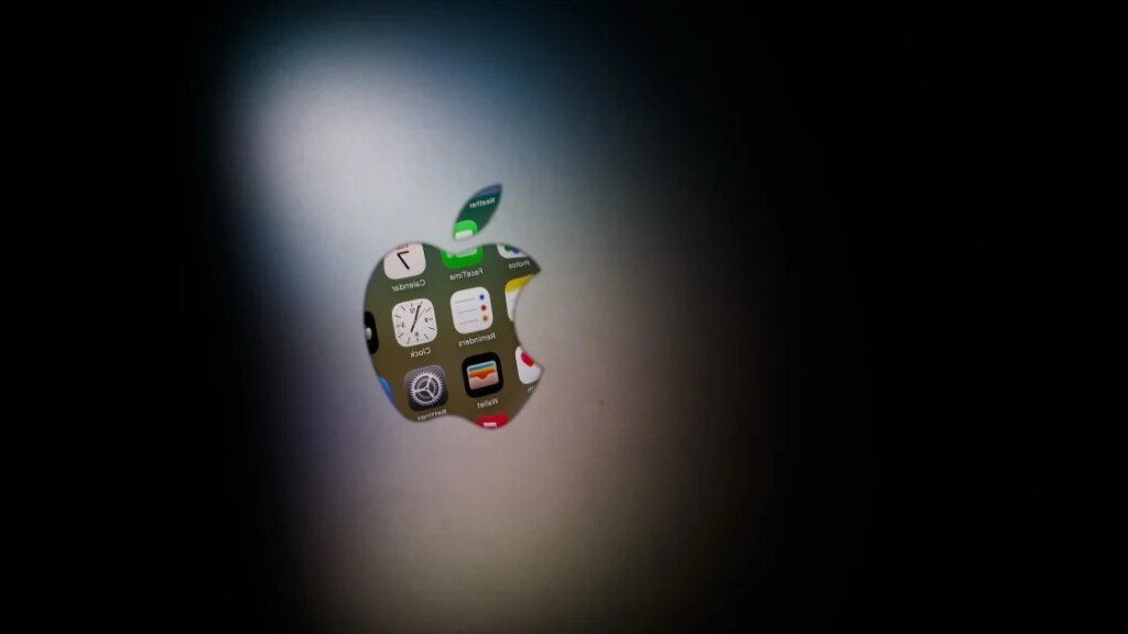 Update Your iPhone Now: New 'DarkSword' Hack Targets Older iOS 18 Versions