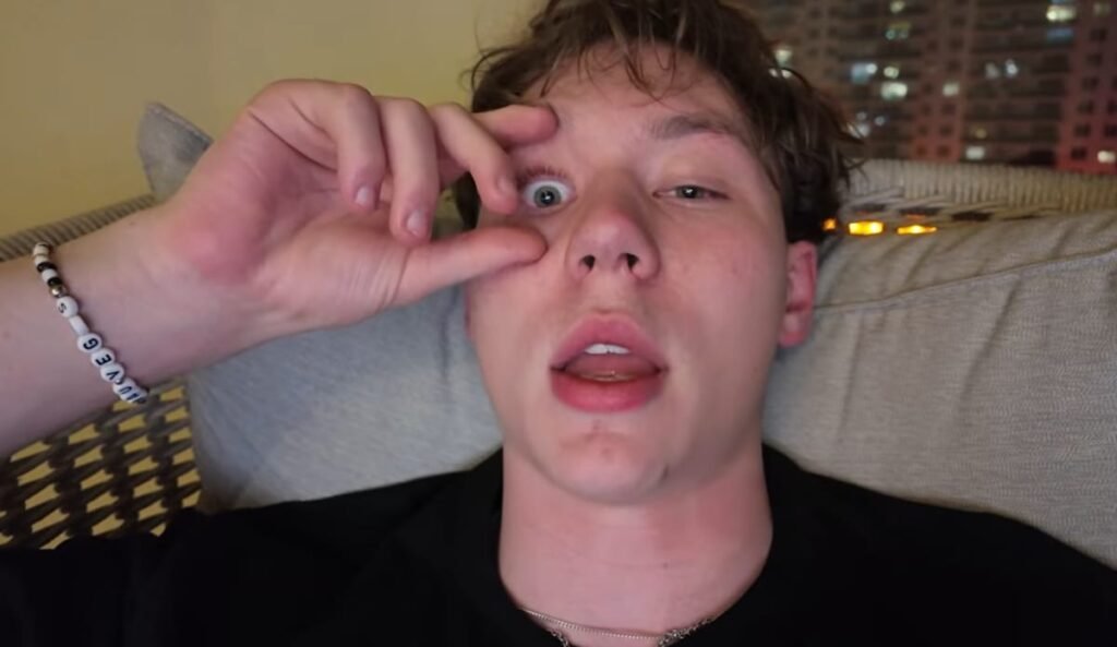 Viral ‘Quittr’ Porn Addiction App Exposed the Masturbation Habits of Hundreds of Thousands of Users Viral 'Quittr' Porn Addiction App Exposed the Masturbation Habits of Hundreds of Thousands of Users