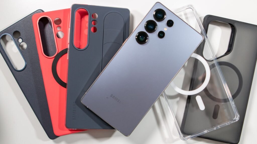 In relation to your smartphone, do you utilize safety or are you residing on the sting? When it comes to your smartphone, do you use protection or are you living on the edge?