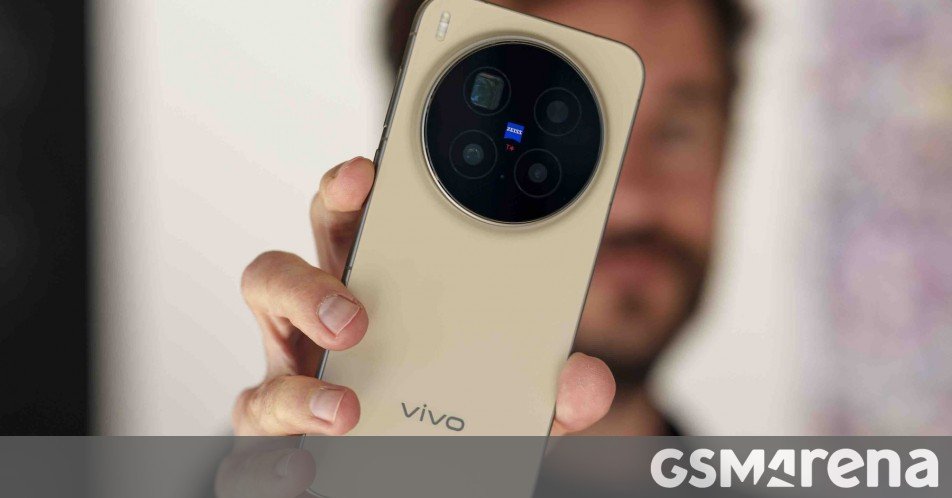 vivo X300 Extremely, X300s launch date, configurations, and colours leaked vivo X300 Ultra, X300s launch date, configurations, and colors leaked