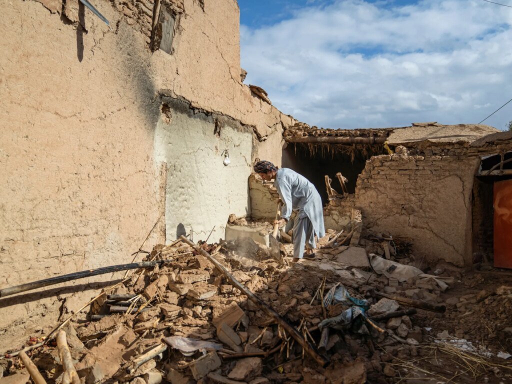 Afghanistan earthquake kills eight members of identical household | Earthquakes Information Afghanistan earthquake kills eight members of same family | Earthquakes News