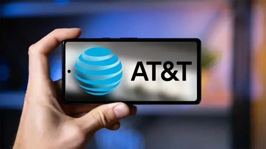 After getting charged $5,815 by AT&T, this user feels "defeated". Here's how to avoid this horror!