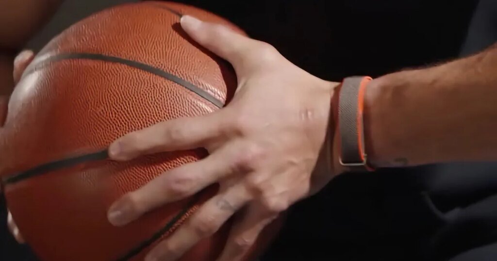 Fitbit Air leak claims a sub-$100 price and plenty of colors for Google's fitness band