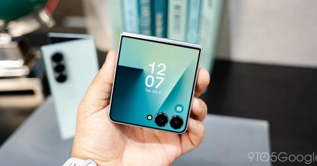 Galaxy Z Flip 8 first-look leak paints a transparent, however acquainted image Galaxy Z Flip 8 first-look leak paints a clear, but familiar picture