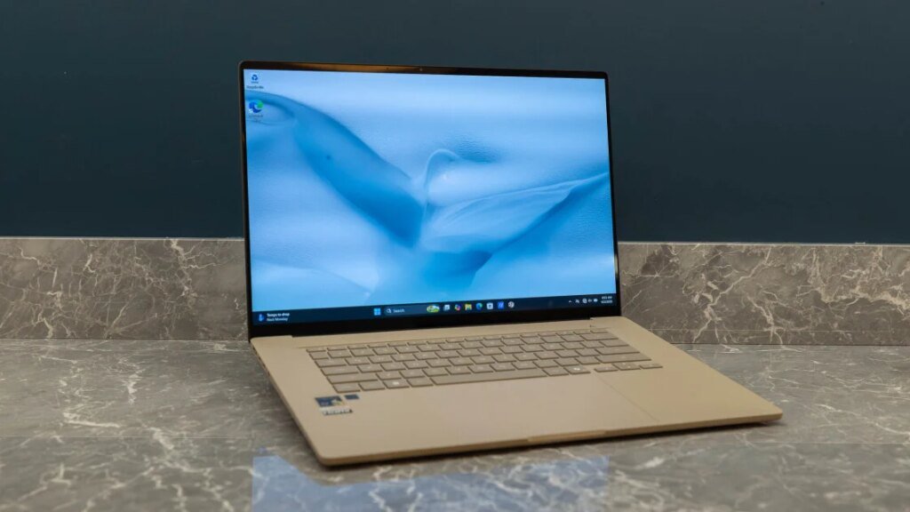 I Tested Qualcomm's Snapdragon X2 Elite Extreme: This 18-Core Power CPU Hits Hard Against AMD, Apple, Intel