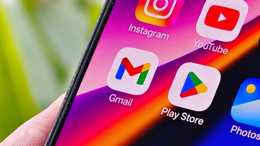 I changed my embarrassing Gmail username without losing anything, and you can too