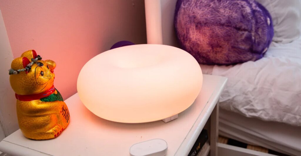 Ikea’s Varmblixt sensible lamp evaluate: A candy deal with Ikea’s Varmblixt smart lamp review: A sweet treat