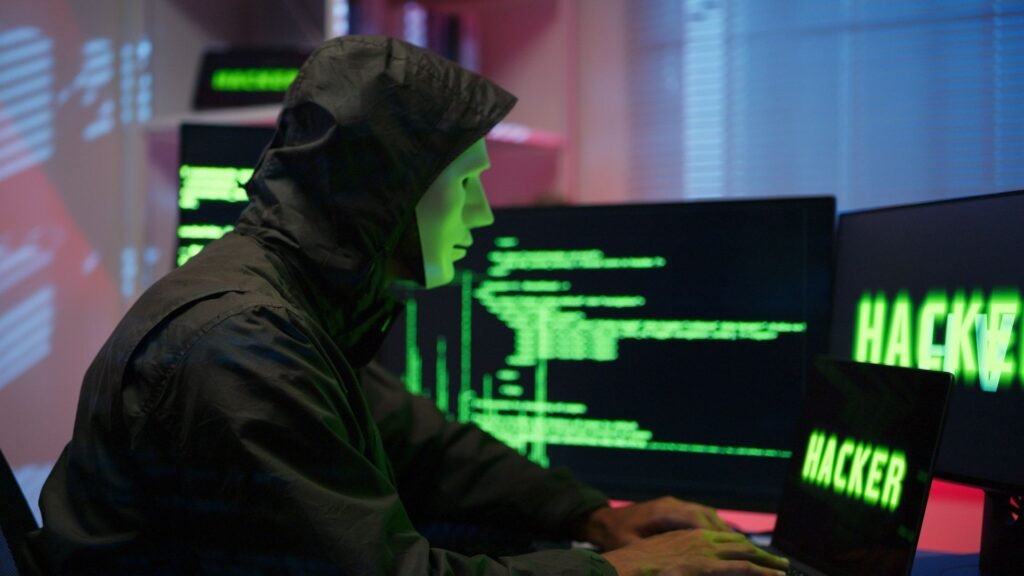 Iran-linked hackers use Chilly Battle methods and faux on-line identities to steal secrets and techniques from Apple and Microsoft customers hackers