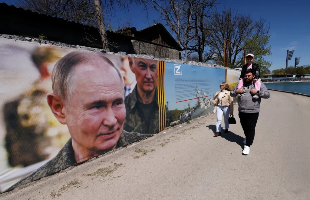 Mood in Russia turns bleak as war in Ukraine drags on and economy suffers