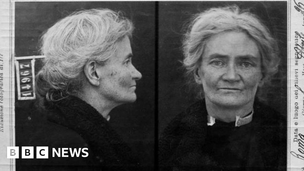 My great-aunt shot Mussolini within the face, says Llangrannog lady My great-aunt shot Mussolini in the face, says Llangrannog woman