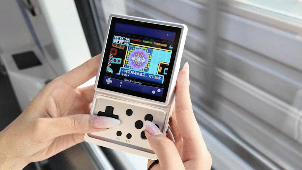 Retro handheld maker Anbernic’s newest gadget has a swiveling show Retro handheld maker Anbernic's latest device has a swiveling display