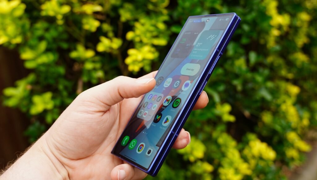 Samsung may raise its priciest phone prices in South Korea