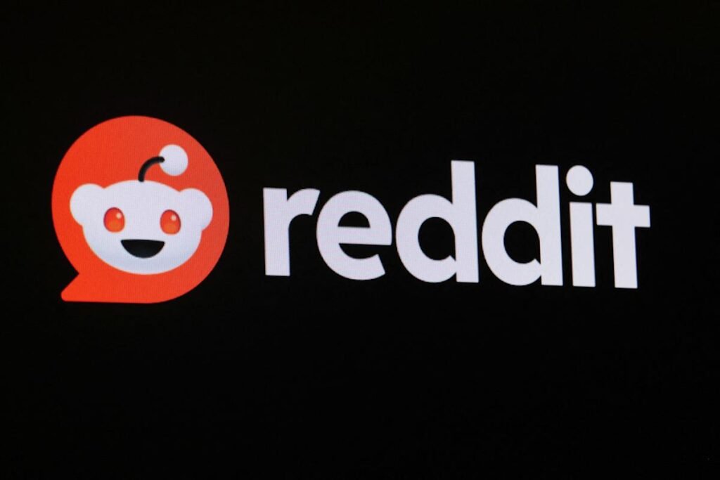 The US authorities needs Reddit to snitch on certainly one of its customers by a grand jury The US government wants Reddit to snitch on one of its users through a grand jury