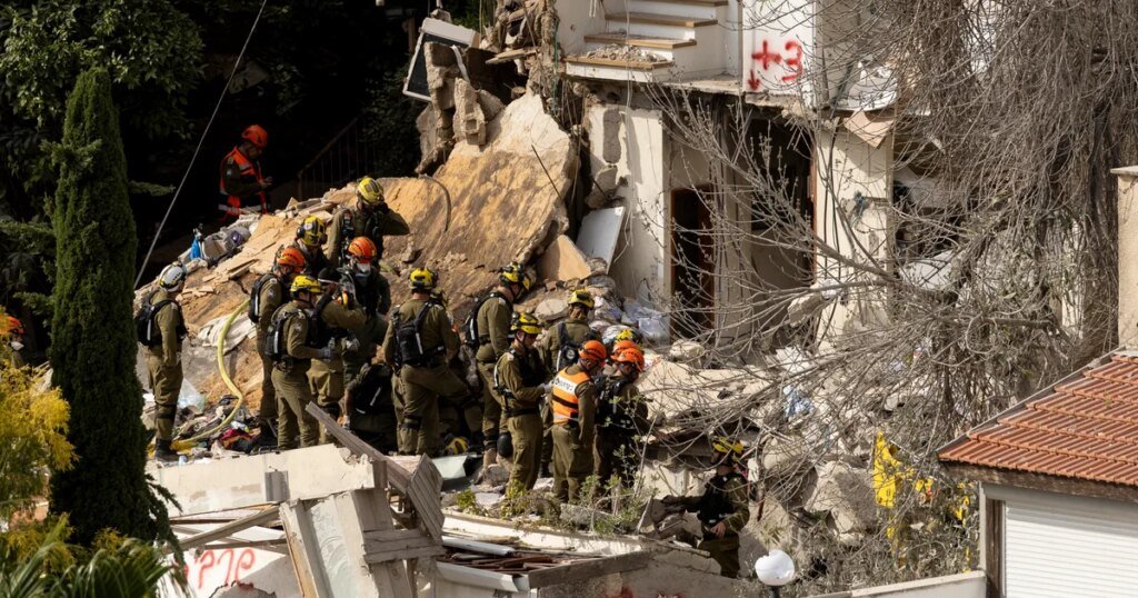 Trump's threat to blow "everything up" if Iran won't make a deal hangs over new ceasefire bid