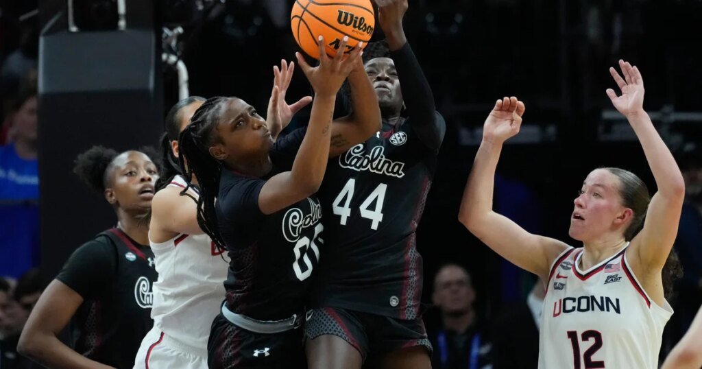 Undefeated UConn upset by South Carolina in girls’s Closing 4 Undefeated UConn upset by South Carolina in women's Final Four
