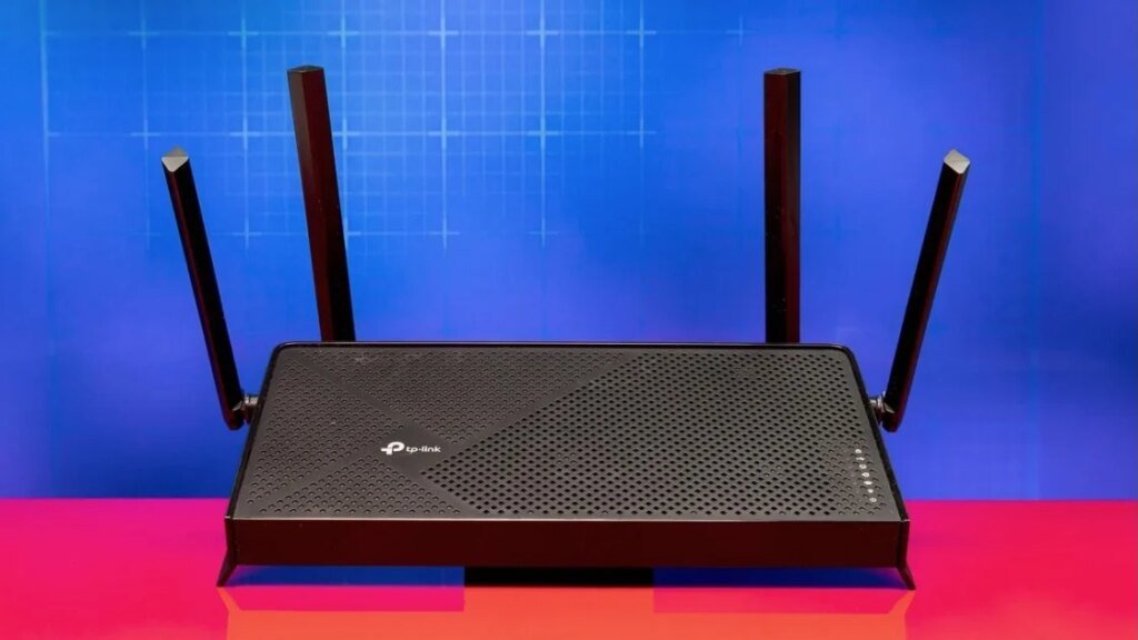 Why Is the FCC Banning International-Made Wi-Fi Routers? Here is What You Have to Know Why Is the FCC Banning Foreign-Made Wi-Fi Routers? Here's What You Need to Know