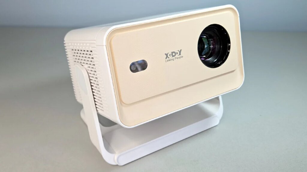 Xgody Gimbal N6 Pro Review: The Brightest Under-$200 Projector You'll Find