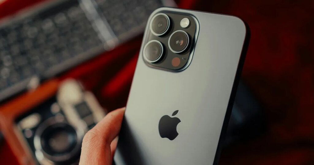 iPhones take the global smartphone crown in 2026 as Google Pixels make a big leap