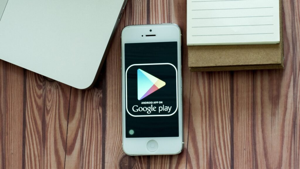 Android alert: 7 million users downloaded ‘stalking’ apps that were actually scams