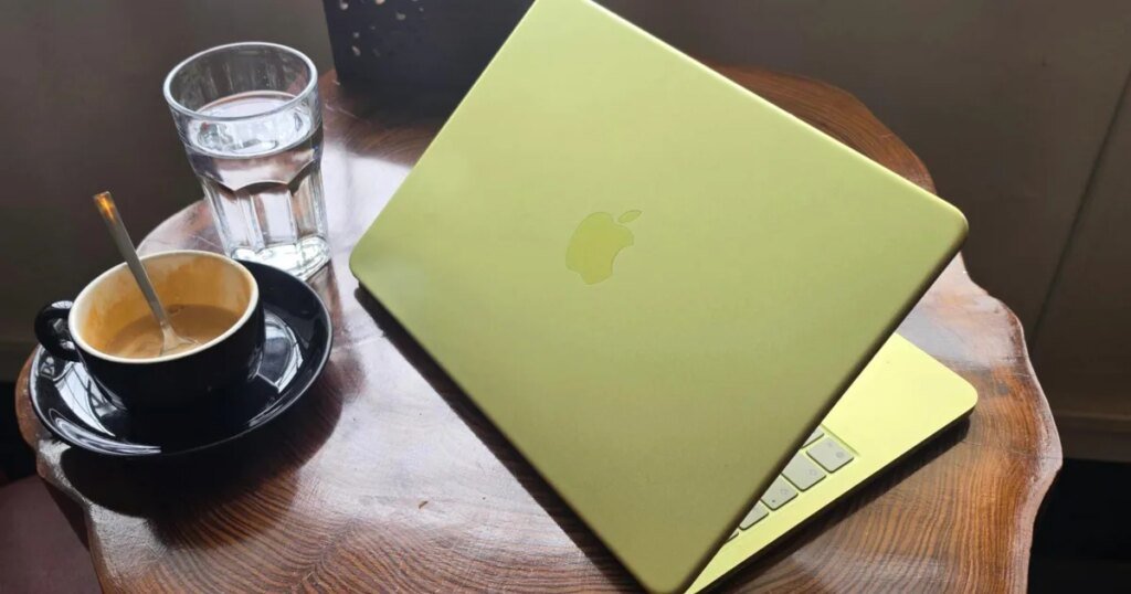 Apple wants you to verify your identity before you get Education discount on products