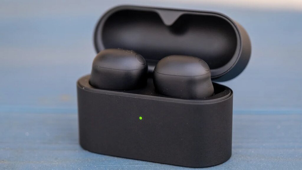 The Best Noise-Cancelling Wireless Earbuds We've Tested for 2026