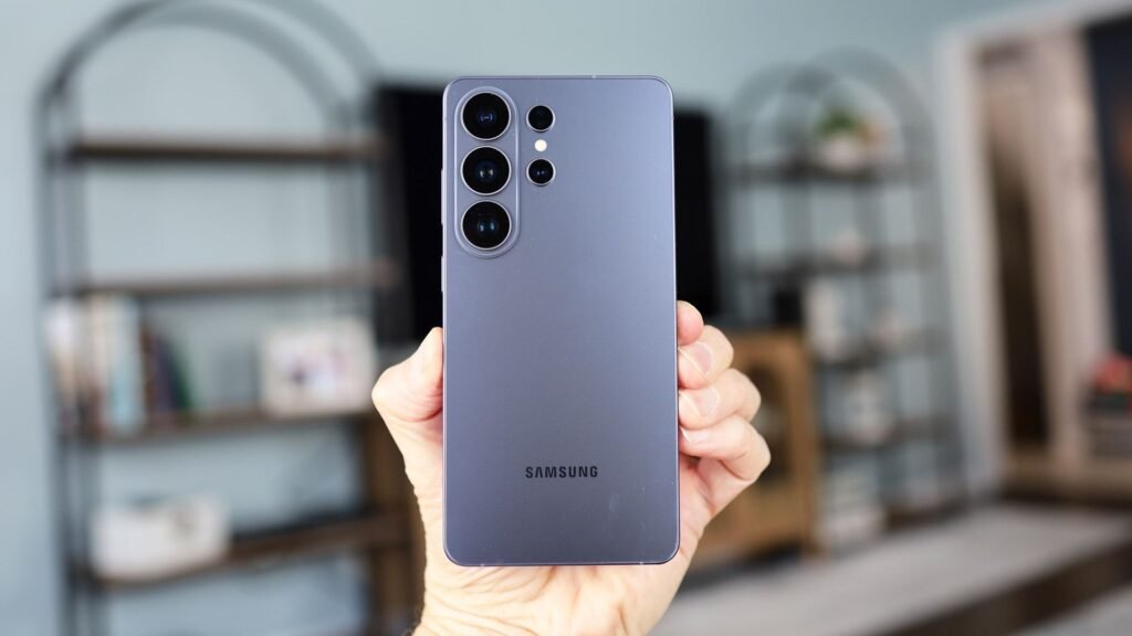 The Samsung Galaxy S26 Ultra falls to a new record-low price at Amazon — get $300 off 'the best Android phone ever'