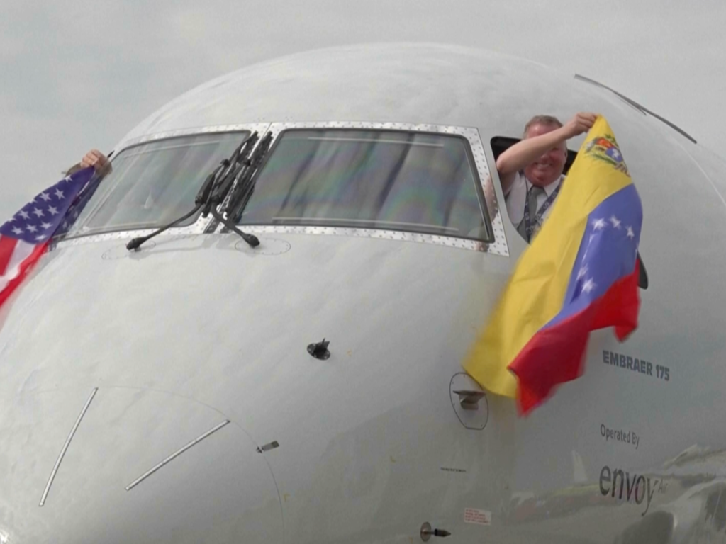 US-Venezuela direct flights resume after seven-year suspension | Nicolas Maduro