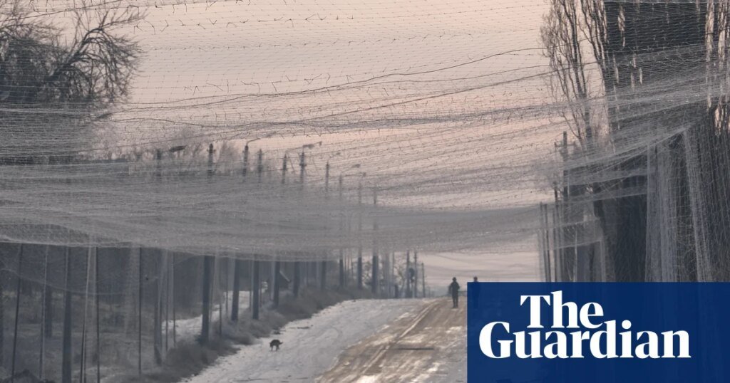 Ukraine war briefing: Russia tries for a foothold in Ukraine’s eastern ‘fortress belt’, continues attacks on civilians | Russia