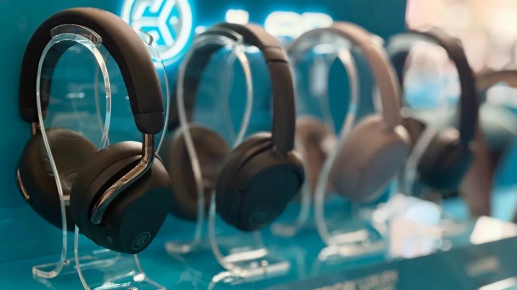 Why I own 4 different pairs of headphones, and how I effectively use each one